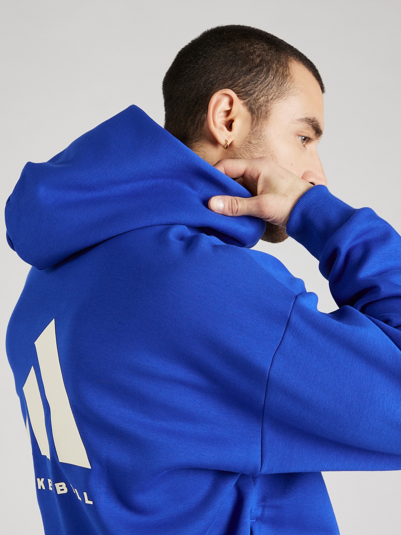 ADIDAS ORIGINALS, Sweatshirt 'ONE', Blau, Bild 5 von 5