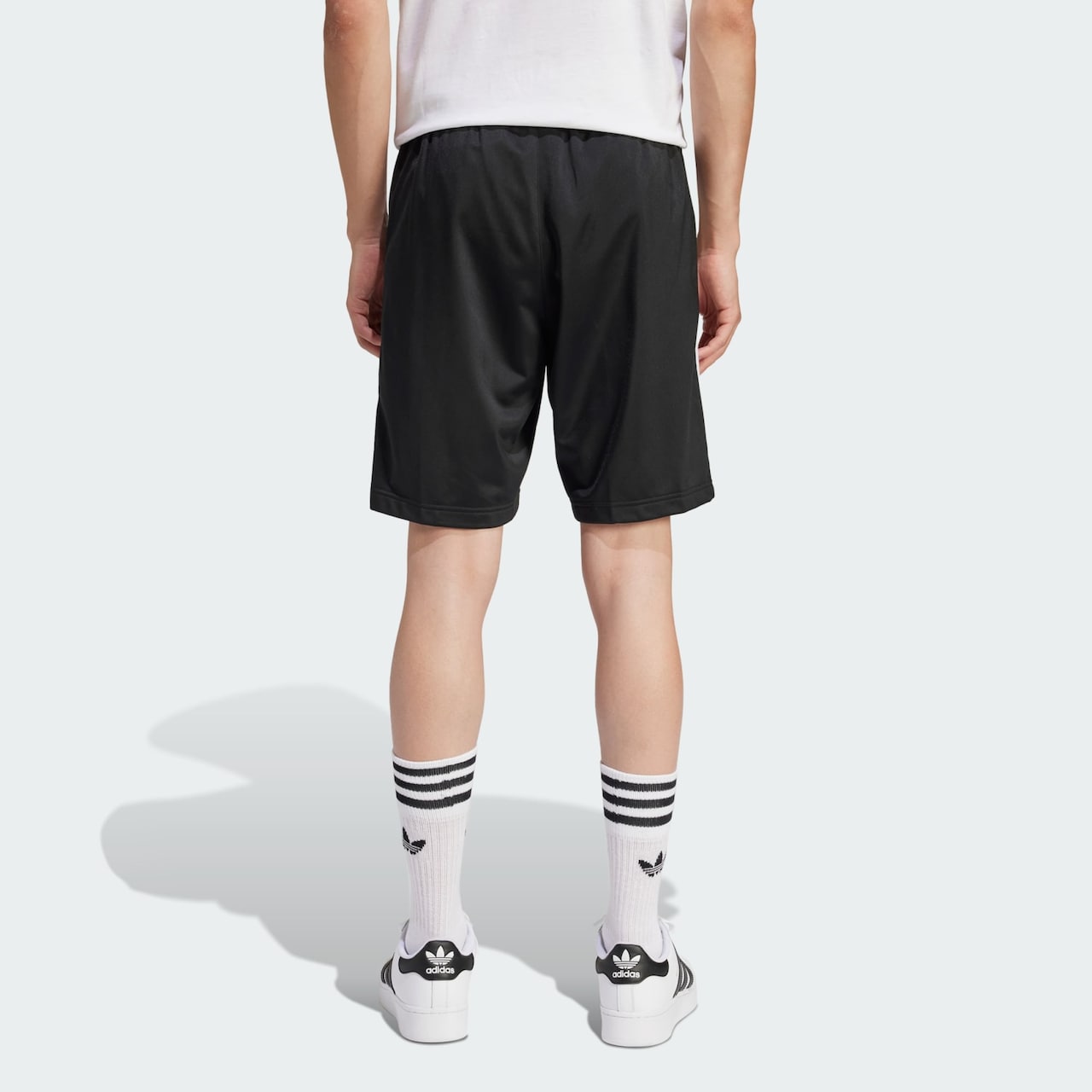 ADIDAS ORIGINALS, Shorts 'Adicolor Firebird', Schwarz, Bild 3 von 5