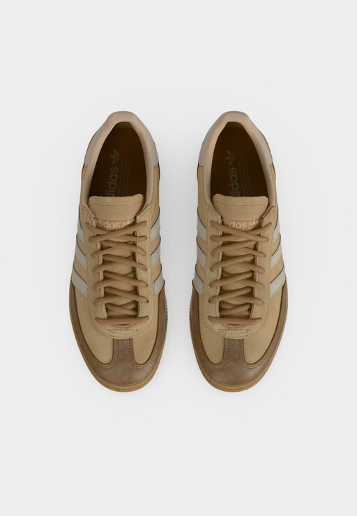 Sneaker, Bild 3 von 6