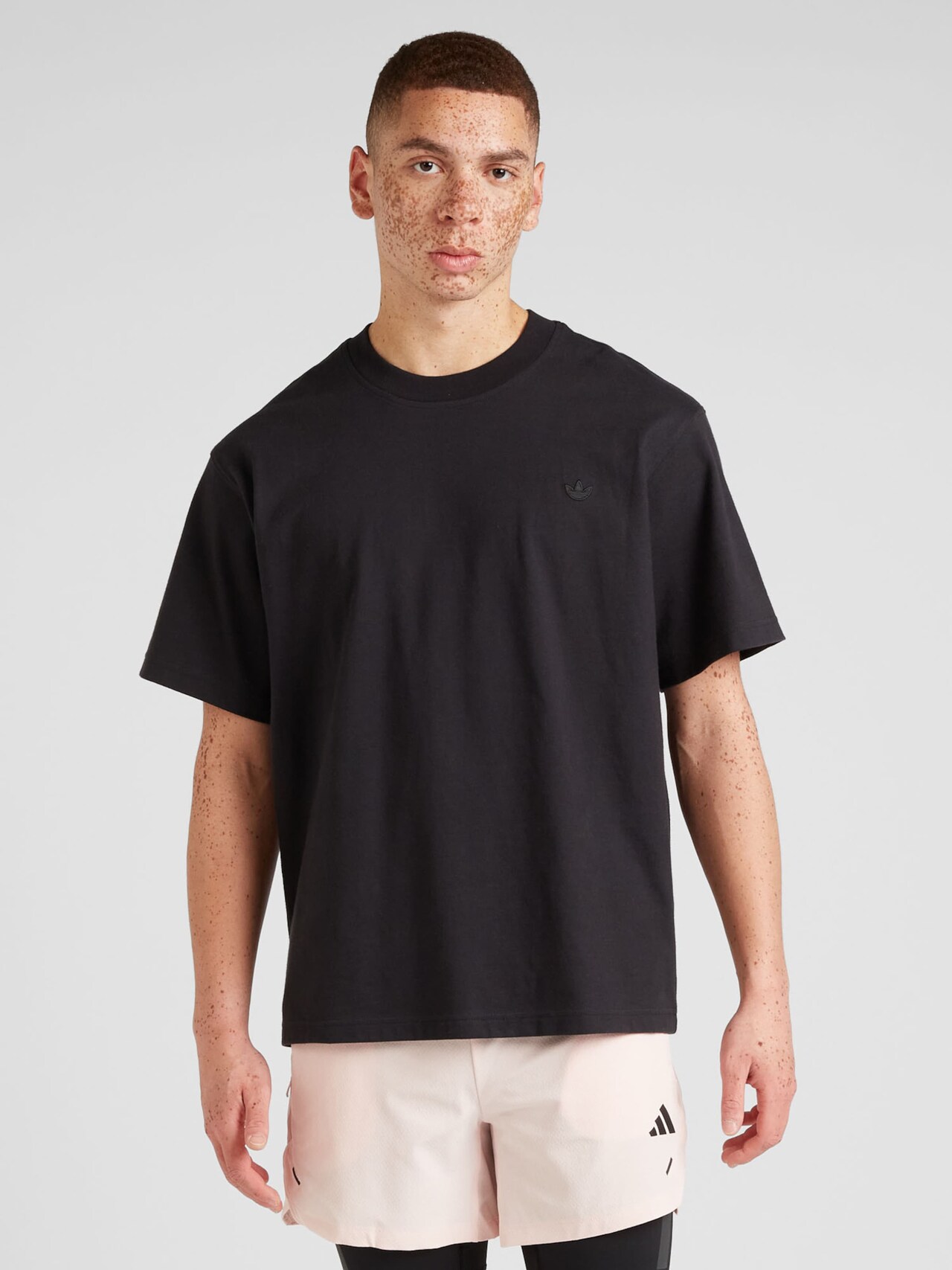 ADIDAS ORIGINALS, T-Shirt 'Premium Essentials', Schwarz, Bild 1 von 5