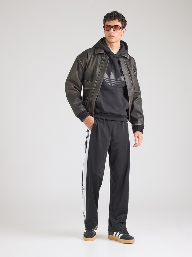 ADIDAS ORIGINALS, Sweatshirt 'Trefoil', Black, Image 5 of 5