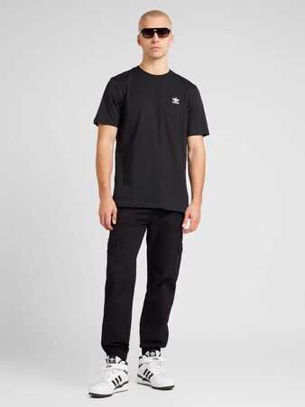 T-Shirt 'Trefoil Essentials' in Schwarz, Weiß, Grün & Weiß