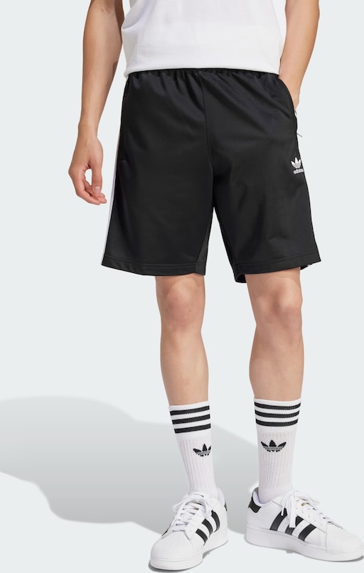 Shorts 'Adicolor Firebird', Bild 1 von 5