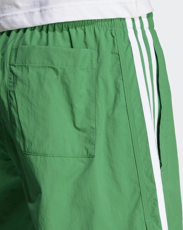 ADIDAS ORIGINALS, Pants 'Adicolor Classics Sprinter', Green, Image 5 of 5